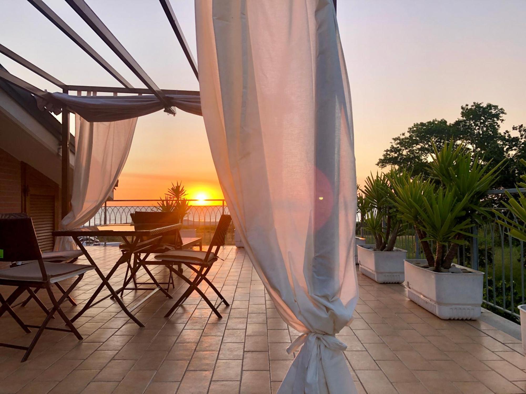 Marche Full Experience-Apartments Porto Sant'Elpidio Exterior photo